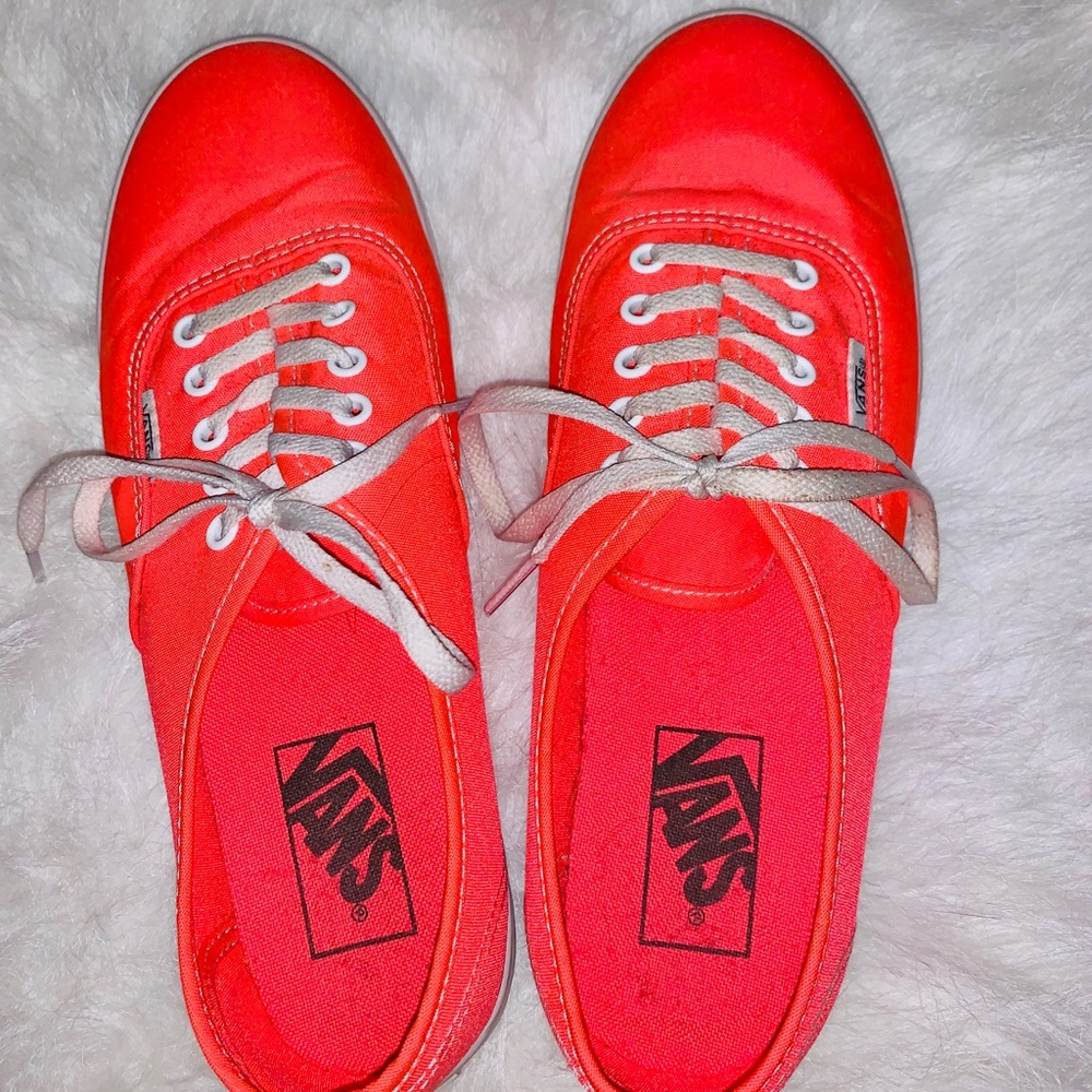 Vans Low Pros